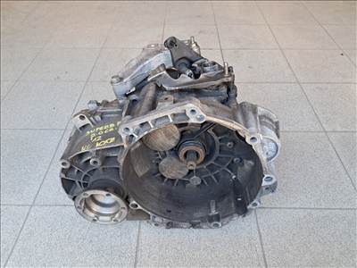 Skoda Superb II 2.0 crtdi Váltó KXZ