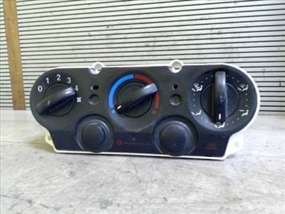 FORD FIESTA 02-05 Fűtés vezérlő panel