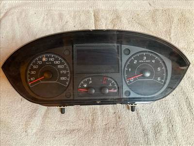 Fiat 100 Multijet kilóméteróra  555001210200