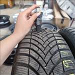  205/60 R16 Semperit téli gumi 33000ft a 2db/191/