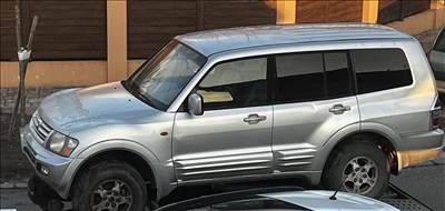 Mitsubishi Pajero III ablaktörlő motor 