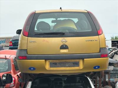 Opel Corsa C Csomagtérajtó (Részeivel) *162866*
