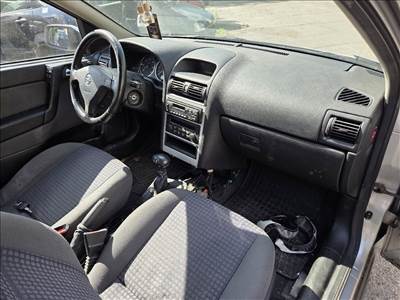 Opel Astra G 2.0 DTI 16V gyújtáskapcsoló 