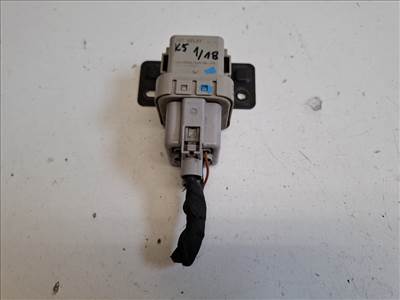 Kia Sorento (XM) izzítórelé 368302F050