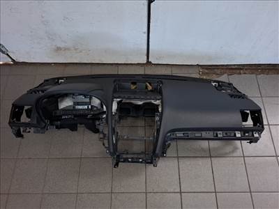 Subaru Forester (SJ) mûszerfal párna