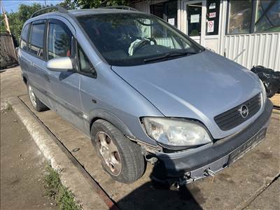 Opel Zafira A 1.6i bontott alkatrészei
