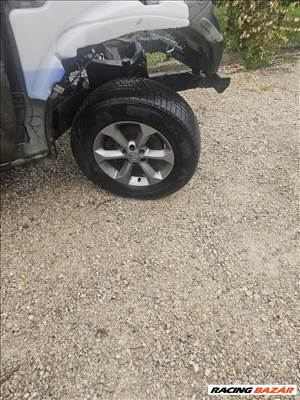 Nissan Navara (D40) alufelni