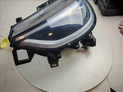 Volkswagen ID.3 fényszóró bal 10b941035a