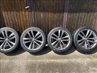  5x112 lyukosztású 19" új BMW (gyári felni) alufelni, rajta 245/40 új nyári gumi gumi 