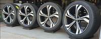 5x112 Gyári Audi Q3 RSQ3 alufelni 255/40 R20 nyári gumik    /F202.