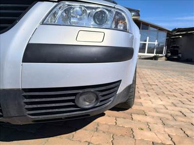 passat b5.5 komplett ködlámpa szett 25eft ! Tartalmazza két ködlámpát+két rácsot!