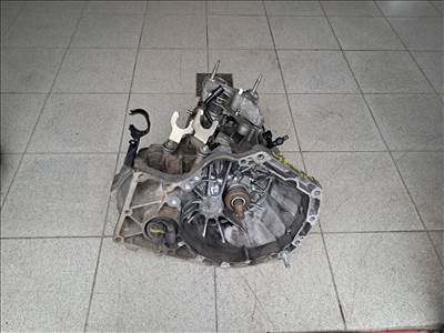 Suzuki SX4 S-Cross I 1.6 BENZIN váltó 