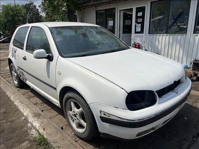 Volkswagen Golf IV 1.4i bontott alkatrészei