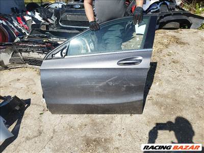 Mercedes A w176 bal első ajtó üresen