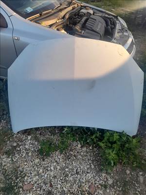 Opel corsa c motorháztető 