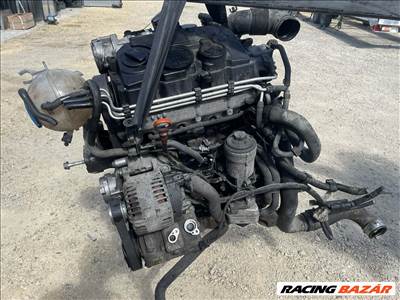 Audi A3 (8P), Volkswagen Touran I, Volkswagen Passat B6 BLS 1.9 pd komplett motor 