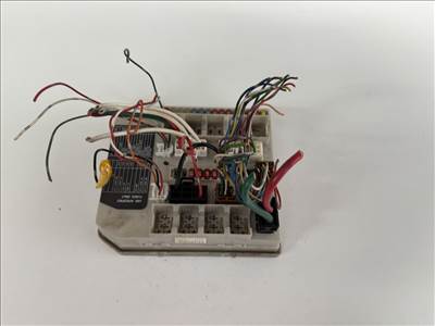 Nissan Micra V BCM modul 284b7ax61a