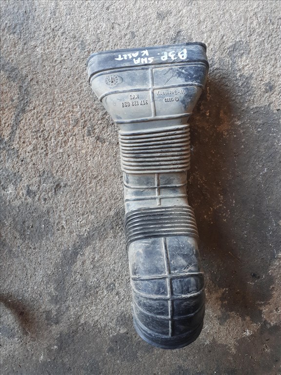 Volkswagen Passat B3 1.8 RP levegőcső  357129628 2. kép