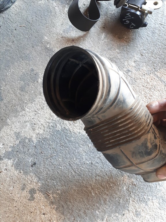 Volkswagen Passat B3 1.8 RP levegőcső  357129628 3. kép