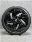 gyári Volkswagen alufelni szett 8.5x21 et40 5x112 235/45 nyári gumival