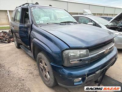 Chevrolet USA Trail Blazer Jobb első Sárvédő *162953*