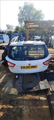 Suzuki SX4 S-Cross I Csomagtér ajtó kompletten.