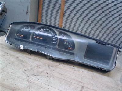 OPEL VECTRA B 99-01 Kilóméteróra
