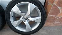 Gyári Skoda Scala-Kamiq/volans/ 17”alufelni 5x100 négyévszakos gumik
