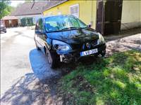Renault Mégane Scenic 1.5 dCi – jó motor, műszakival, sérülten eladó!