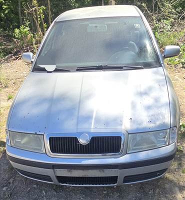 Skoda Octavia I bontott alkatrészei 1.9tdi ALH