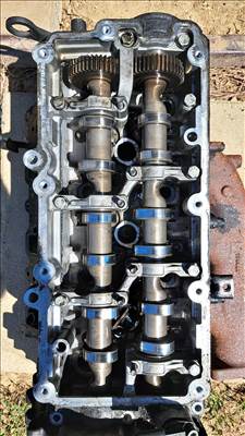 Audi A4 /B7), Audi A6 (C6 - 4F), Audi A5 ), Volkswagen Touareg I, Volkswagen Phaeton Hengerfej 