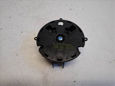 Skoda Octavia (5E) jobb első visszapillantó tükör motor