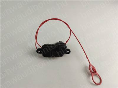 AUDI A3 (8V1, 8VK) Tankajtó központi zár motor (8V0862153A)