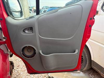 Opel Vivaro A Jobb első Kapaszkodó (Felső) *156922*
