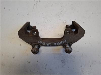 Fiat Punto Grande Evo jobb első féknyereg tartó