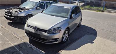Volkswagen Golf VII (A7 Typ 5G) bontott alkatrészei CLH MWW LB7W