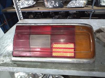 BMW 5 E12 facelift 1976-1981 jobb hátsó lámpa 1361516