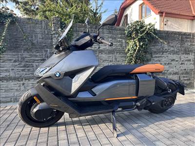 BMW CE-04