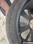  21" újszerű alufelni, rajta 255/40 használt Pirelli nyári gumi gumi 