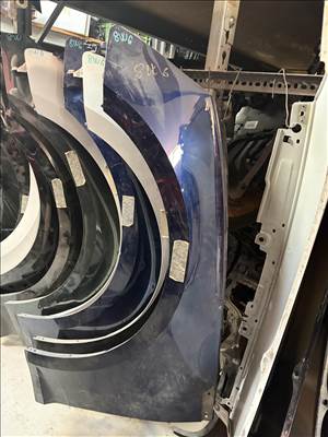 Audi A5 (B9 - 8W) sárvédő  8w6821105b
