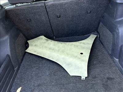 Skoda Fabia II jobb első sárvédő 
