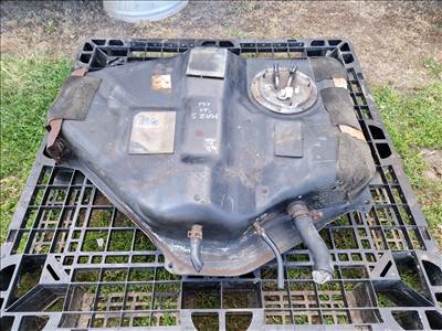 MAZDA 5 (CW) diesel tank 
