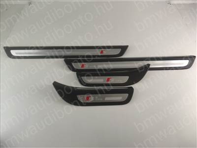 AUDI Q5 (8RB) Küszöb díszléc szett (8R0853373C, 8R0853374C, 8R0853375C, 8R0853376C)