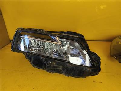 Nissan X-Trail (T32) Jobb Ledes Fényszóró koito10023798