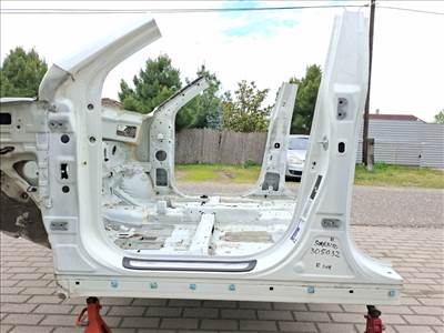 Kia Sorento (XM) bal első küszöb