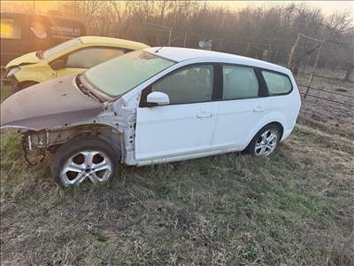 Ford Focus II 1,6 tdci  bontott alkatrész 