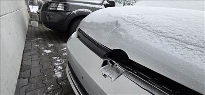 VW Volkswagen Golf 8 Motorháztető Géptető