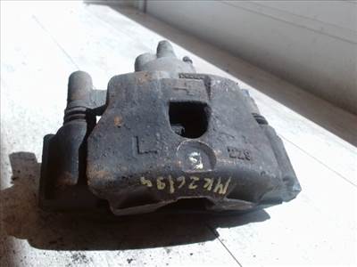 MAZDA 6 02-05 Bal első féknyereg munkahengerrel