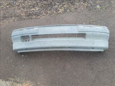 Opel Corsa A sérült első lökhárító  90321240 90321238