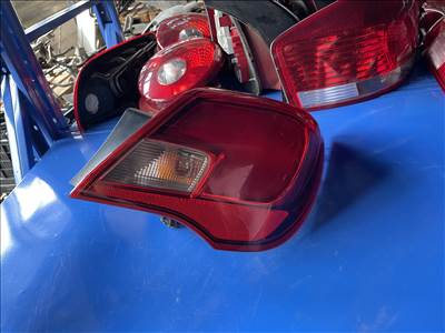 Opel Corsa E Jobb hátsó lámpa 3 ajtós 39012628